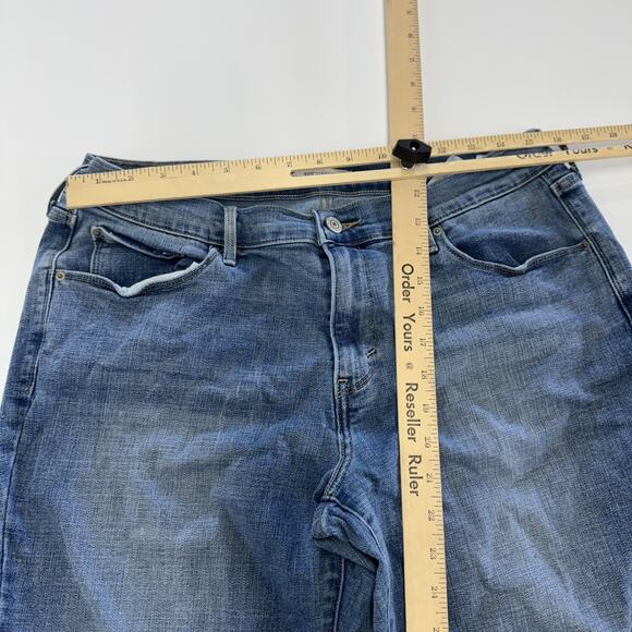 Levis Jeans Womens Size 12 Blue 505 Straight Leg Medium Wash Distressed Denim - Picture 9 of 12